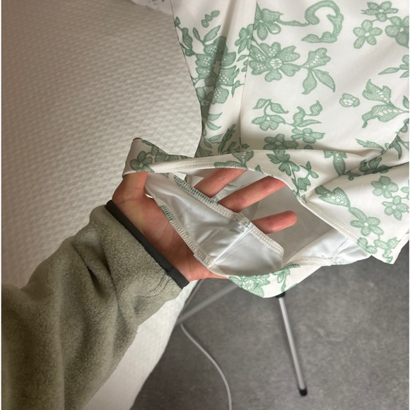 Princess Polly Bodysuit - Picture 8 of 8